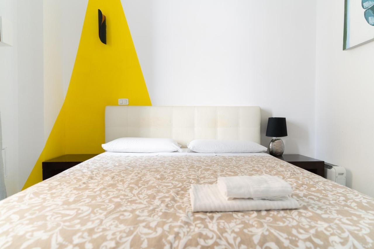 Romafullhouse Guesthouse Екстер'єр фото